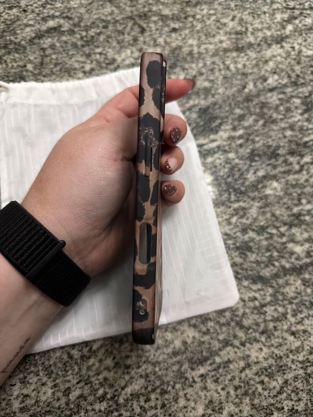 Funda Bimba y Lola iPhone 16 Leopardo