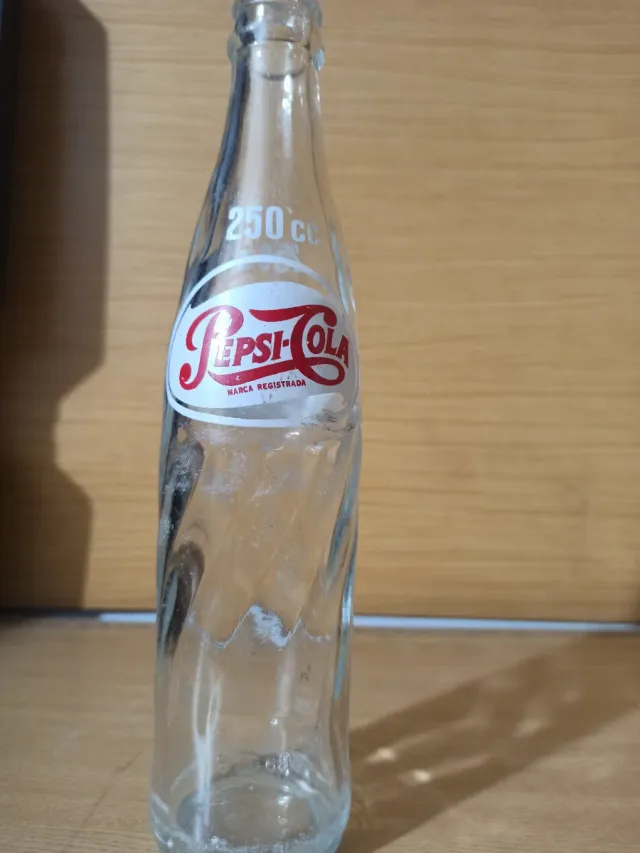 Botella Pepsi-Cola Antigua 250 cc