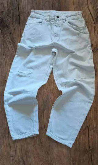 Jeans bianchi strappati