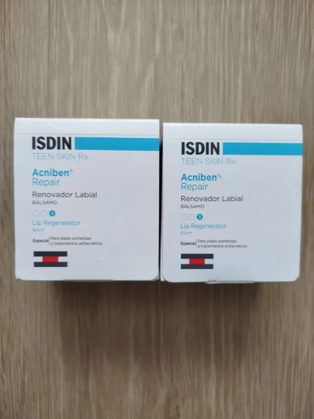 2 Cajas ISDIN Acniben Renovador Labial