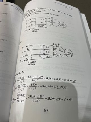 Problemas resueltos de teoría de circuitos