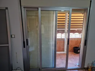 Balconera corredera aluminio