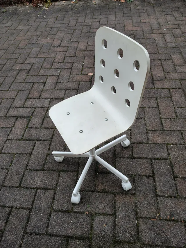 Sedia ufficio bianca con rotelle