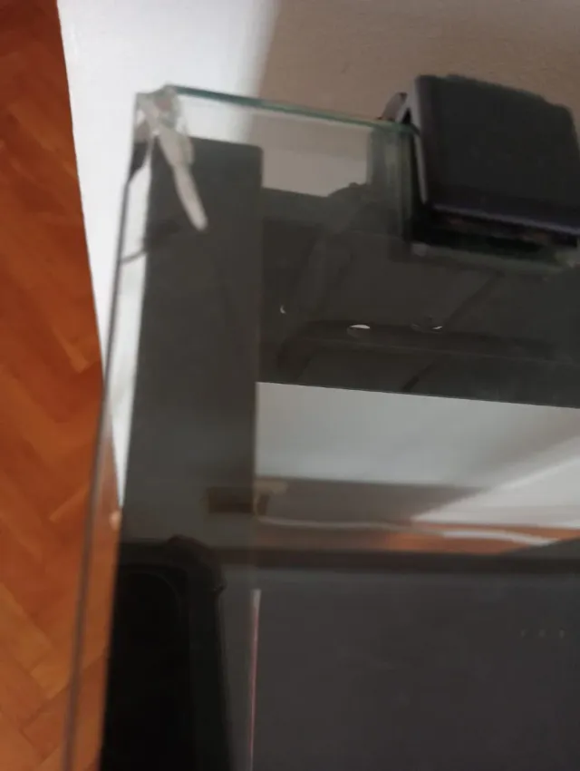 Mueble Hi-Fi Negro y Marrón