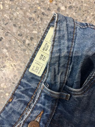Vaqueros Mon Fit Azules