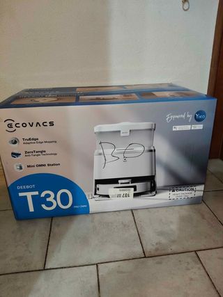 Ecovacs Deebot T30 PRO OMNI Robot Aspirapolvere
