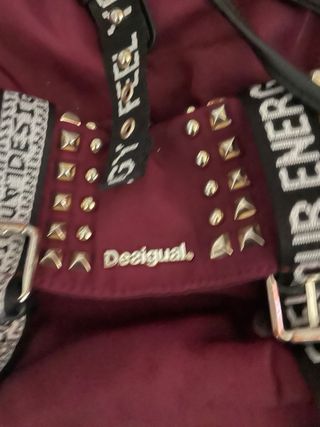 Mochila Desigual Morada con Tachuelas