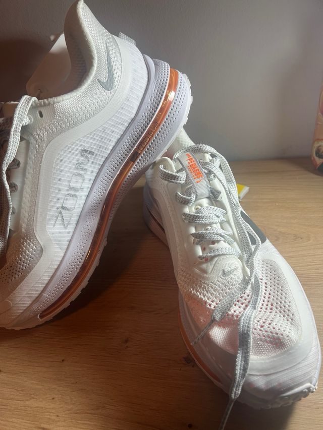 Zapatillas Nike Pegasus Talla 43 Nuevas