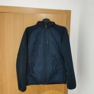 Chaqueta Helly Hansen azul marino