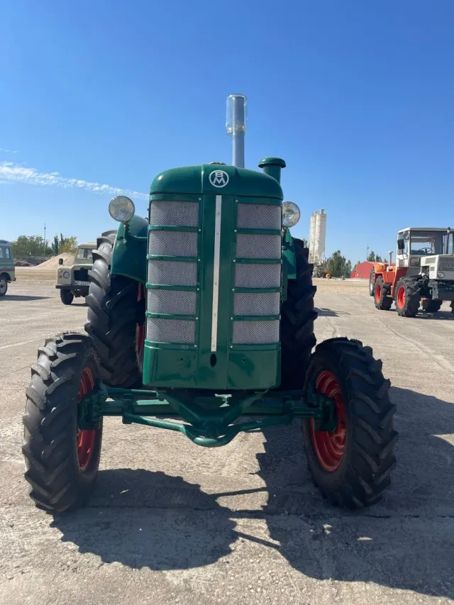 Tractor Bolinder-Munktell 470 Clásico