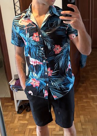 Camisa Hawaiana Flamencos y Hojas