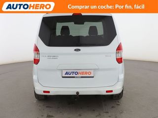 Ford Tourneo Courier 1.0 EcoBoost Titanium