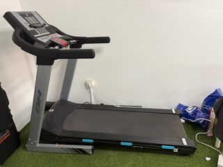 Cinta de correr BH poco uso