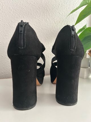 Lote Sandalias Tacón Plataforma Negro y Rojo