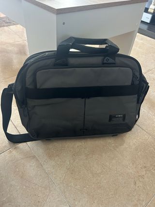 Maleta Ejecutiva Samsonite Gris