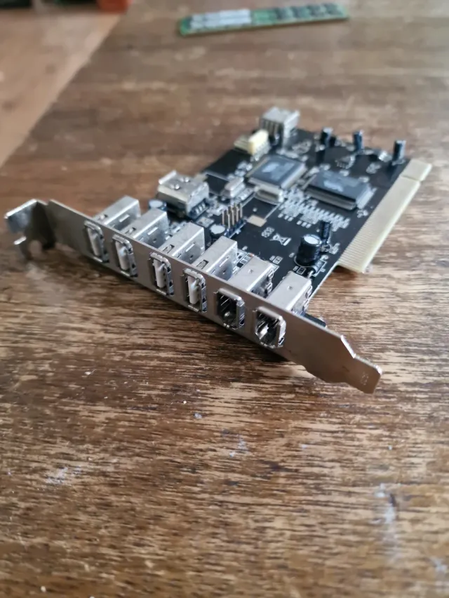 Tarjeta PCI Firewire y USB