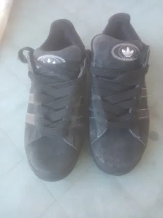 Sneakers Adidas nere