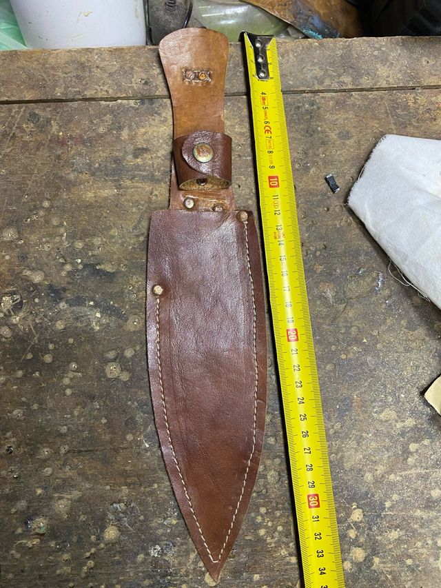 Fodero in pelle per pugnale