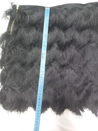 Falda negra con flecos