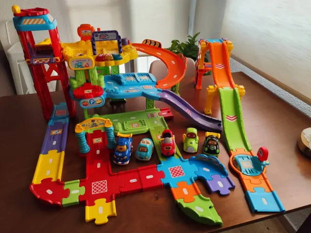 Garaje VTech TucTuc con rampas extra