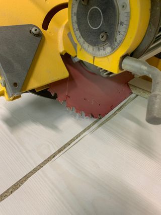 Sierra Radial Dewalt DW 720