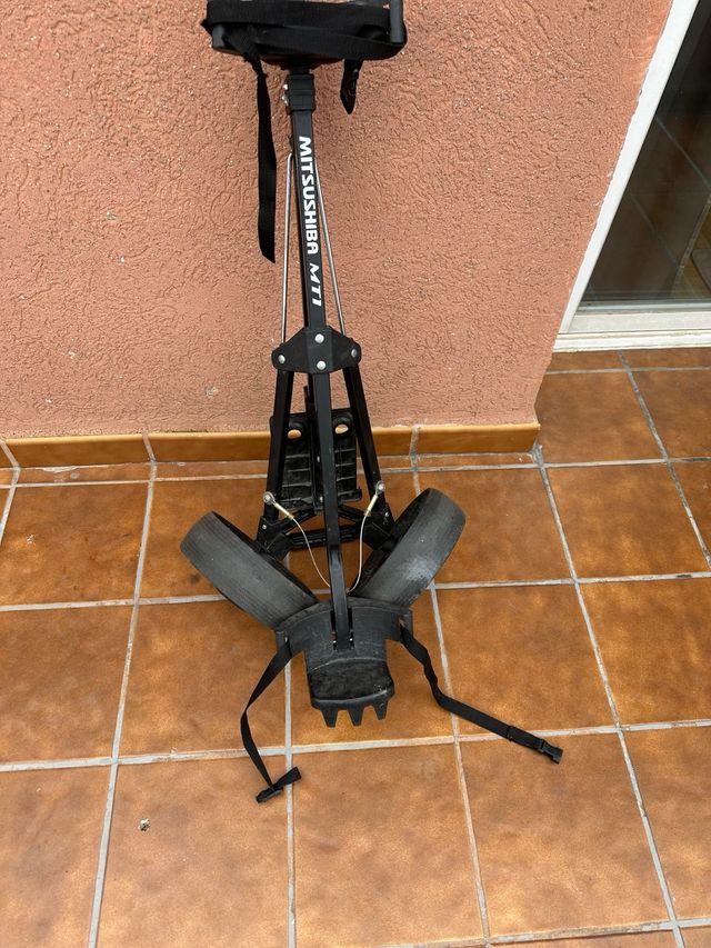 Carro de Golf MITSUSHIBAM77