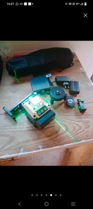 Nivel Láser 16 Líneas + Trípode