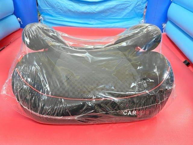 Asiento elevador coche CARKIDS negro