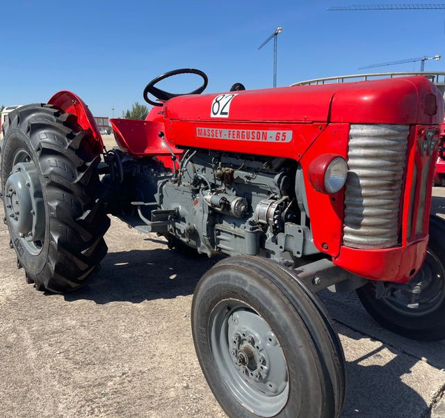 Tractor Massey Ferguson 65 Colección