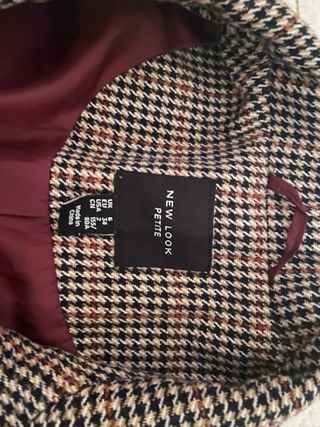 Abrigo largo de cuadros – New Look Petite