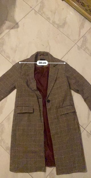 Abrigo largo de cuadros – New Look Petite