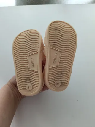 Sandálias de Criança Cor de Pêssego n 21