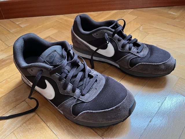 Nike MD Runner 2 Marrón Talla 46