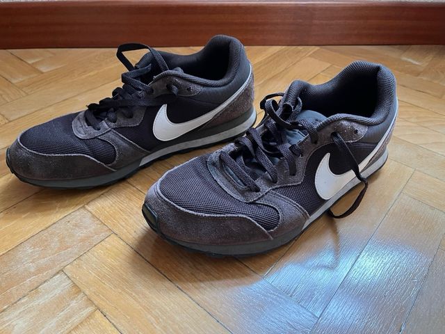 Nike MD Runner 2 Marrón Talla 46
