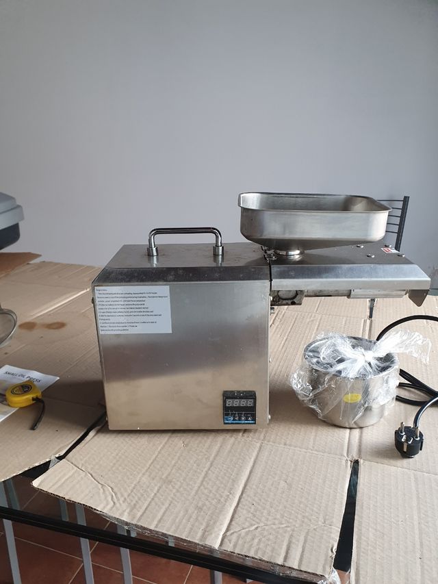 Prensa de Aceite Pequeña - Manual Usuario