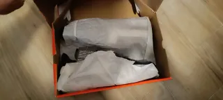 Botas multitacos PONY. Nuevas. Talla 44.