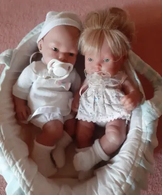 2 Muñecos Bebé Antonio Juan y Arias