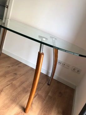 Mesa de comedor cristal y madera