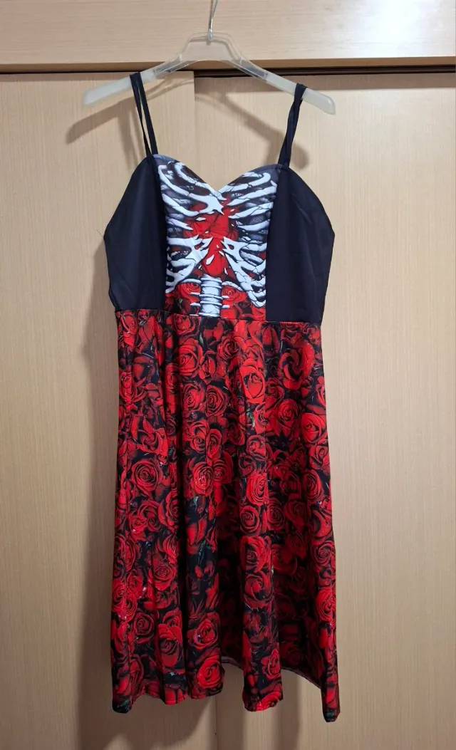 Vestido gótico esqueleto rosas Talla L