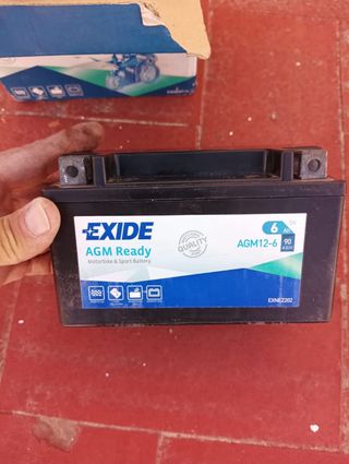 Batería Mercedes-Benz FIAMM 12V 12Ah