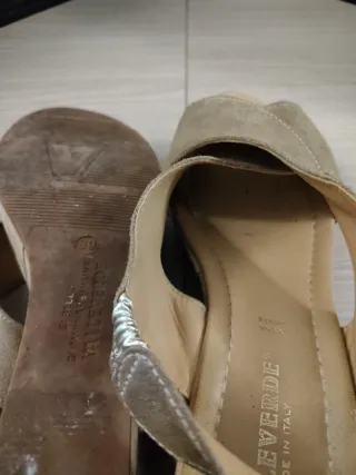 Sandali donna beige e oro