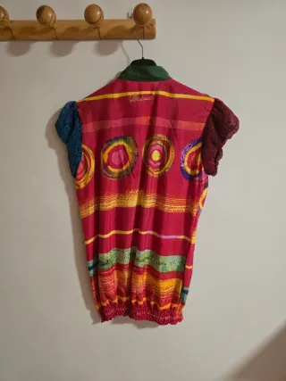 Blusa Multicolor con Estampado