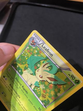 Flareon e leafeon promo bianco e nero Pokémon