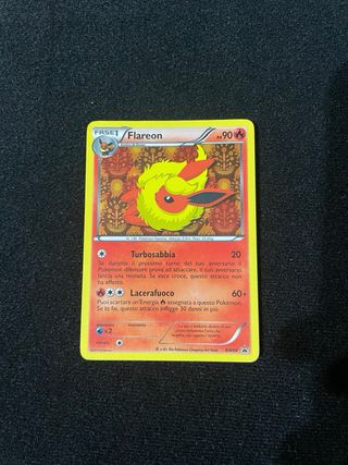Flareon e leafeon promo bianco e nero Pokémon