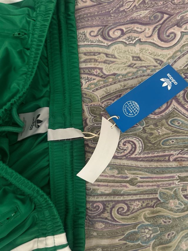 Pantalón chándal Adidas verde