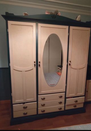 Armario 3 puertas madera y cristal