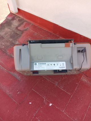 Impresora HP Deskjet 2610 Multifunción