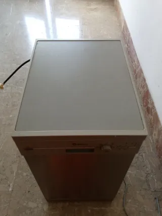 Lavavajillas Balay casi nuevo