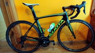 Bicicleta de carretera Kuota Kougar Aero