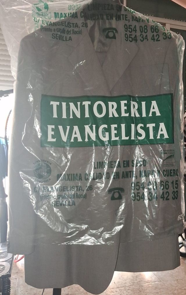 Traje chaqueta beige